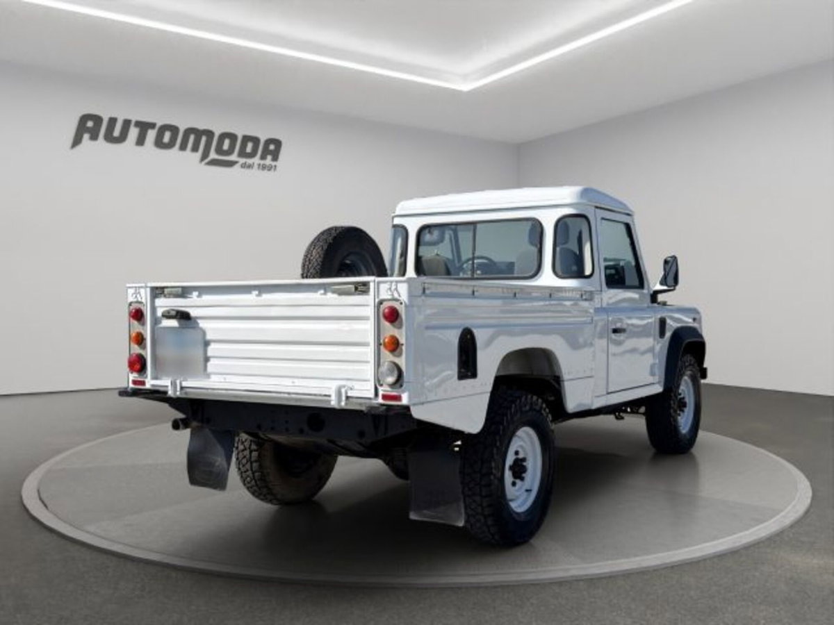 Land Rover Defender 110 2.2 TD4 CrewCab (4)