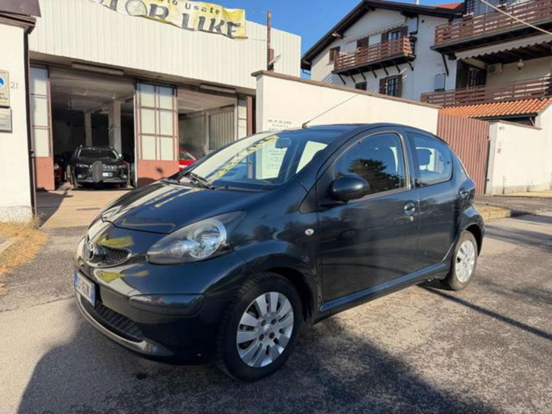 Toyota Aygo 1.0 12V VVT-i 5 porte Sol