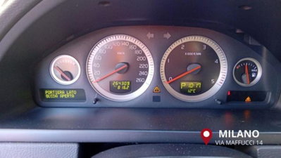 Volvo XC90 D5 AWD Geartronic Executive (10)