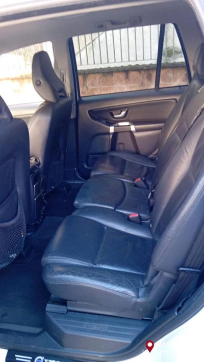 Volvo XC90 D5 AWD Geartronic Executive (12)