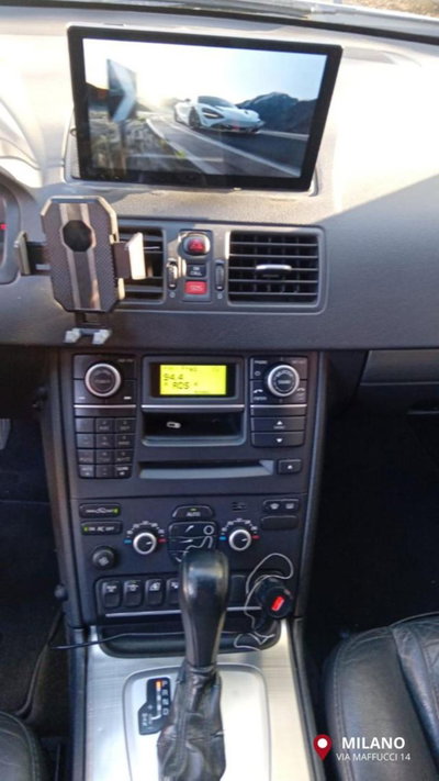 Volvo XC90 D5 AWD Geartronic Executive (9)