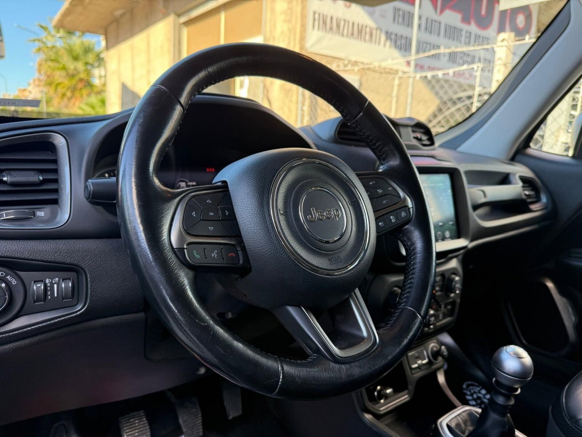Jeep Renegade 1.6 Mjt 120 CV Limited (12)