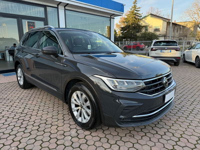 Volkswagen Tiguan 2.0 TDI SCR Life usata