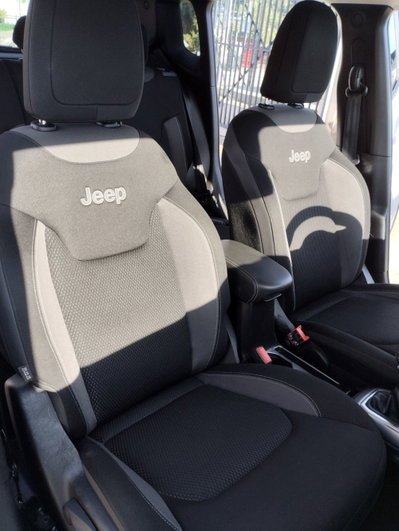 Jeep Renegade 1.6 Mjt 130 CV Limited (11)