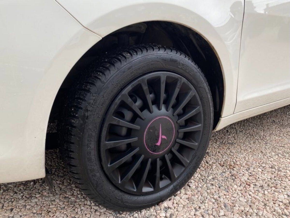 Lancia Ypsilon 1.2 69 CV 5 porte Elefantino (12)