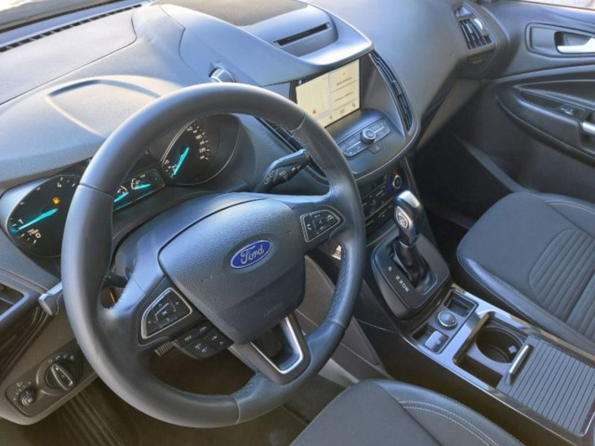 Ford Kuga 1.5 TDCI 120 CV S&S 2WD Powershift Edition (20)