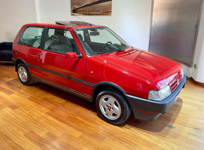 Fiat Uno turbo i.e. cat 3 porte Europa usata