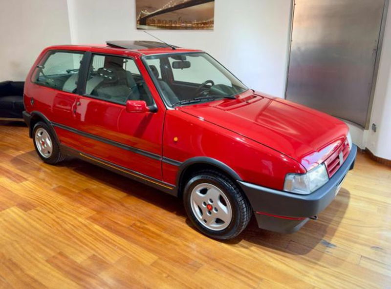 Fiat Uno turbo i.e. cat 3 porte Europa