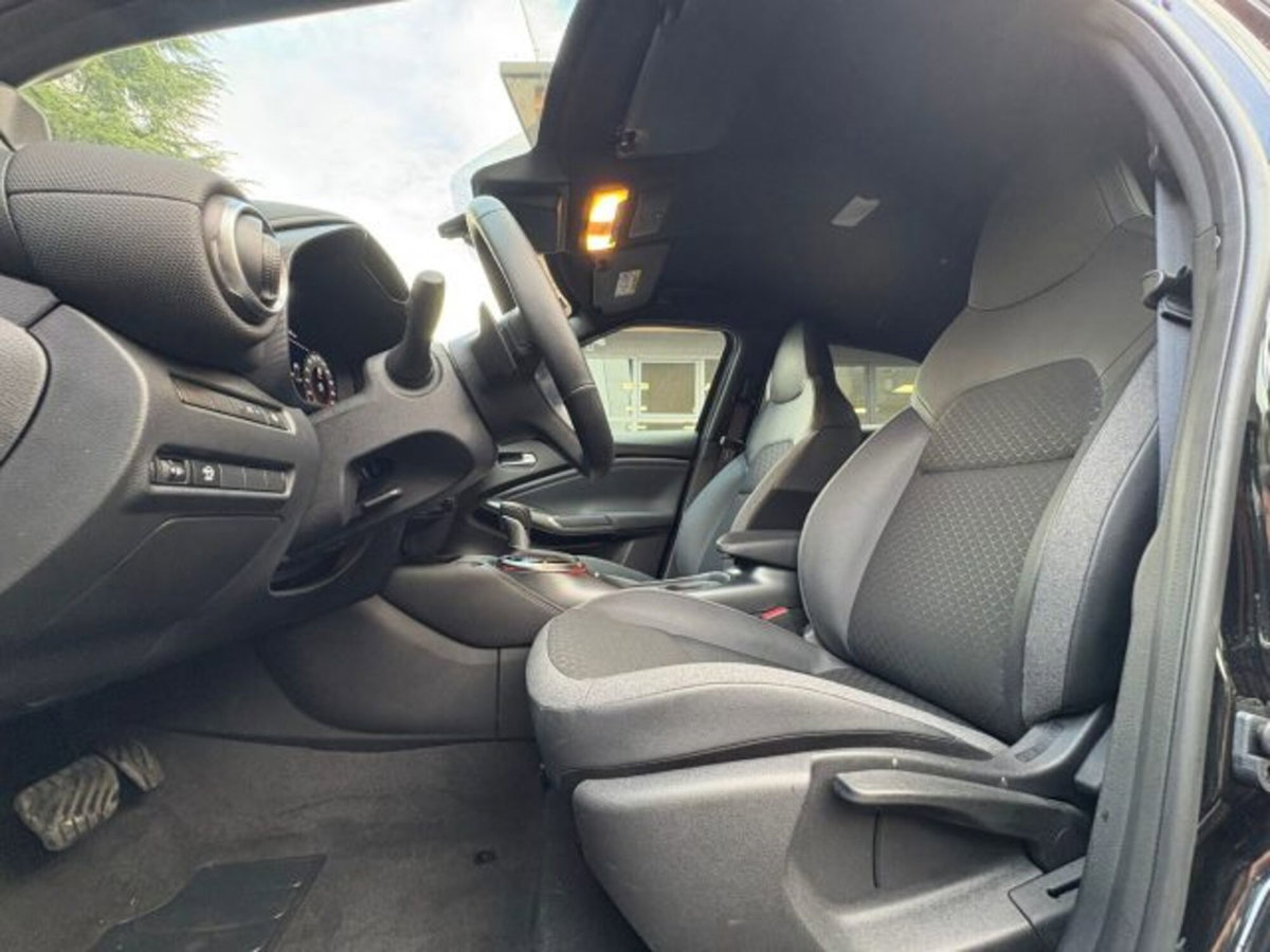 Nissan Juke 1.0 dig-t N-Connecta 114cv dct (14)