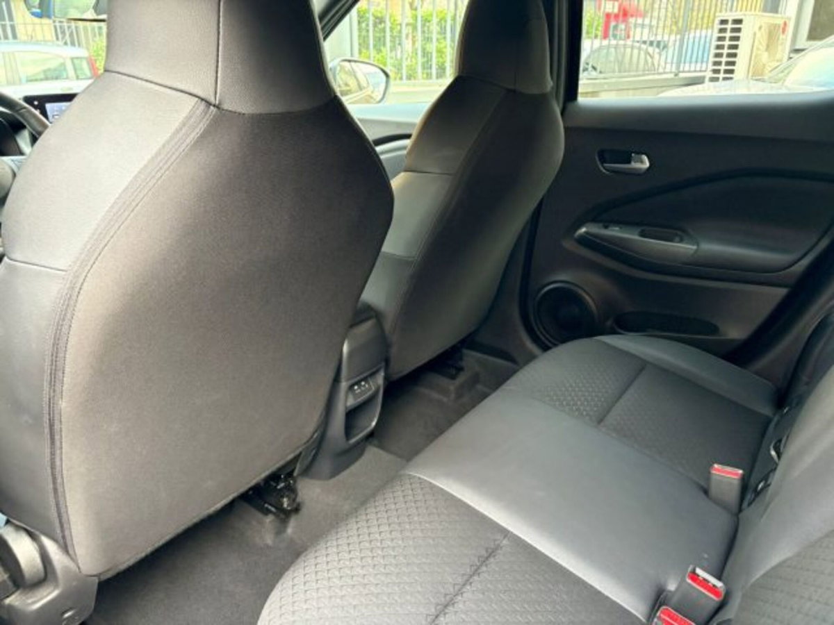 Nissan Juke 1.0 dig-t N-Connecta 114cv dct (15)