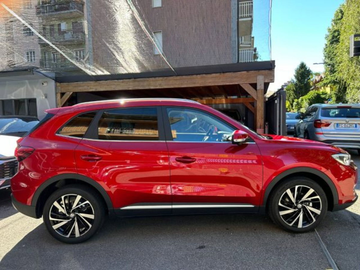 Mg ZS ZS 1.5 Luxury (3)