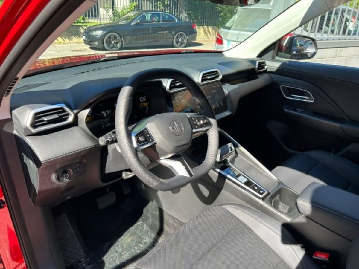 Mg ZS ZS 1.5 Luxury (6)