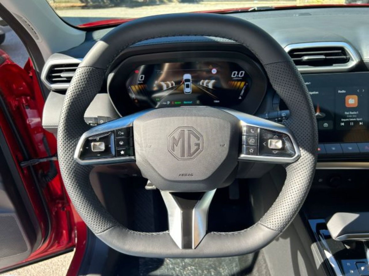 Mg ZS ZS 1.5 Luxury (9)