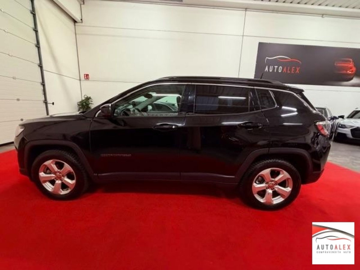 Jeep Compass 1.6 Multijet II 2WD Limited (8)