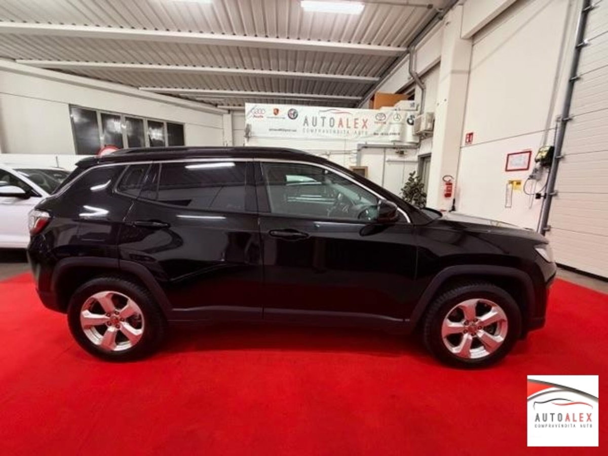 Jeep Compass 1.6 Multijet II 2WD Limited (9)