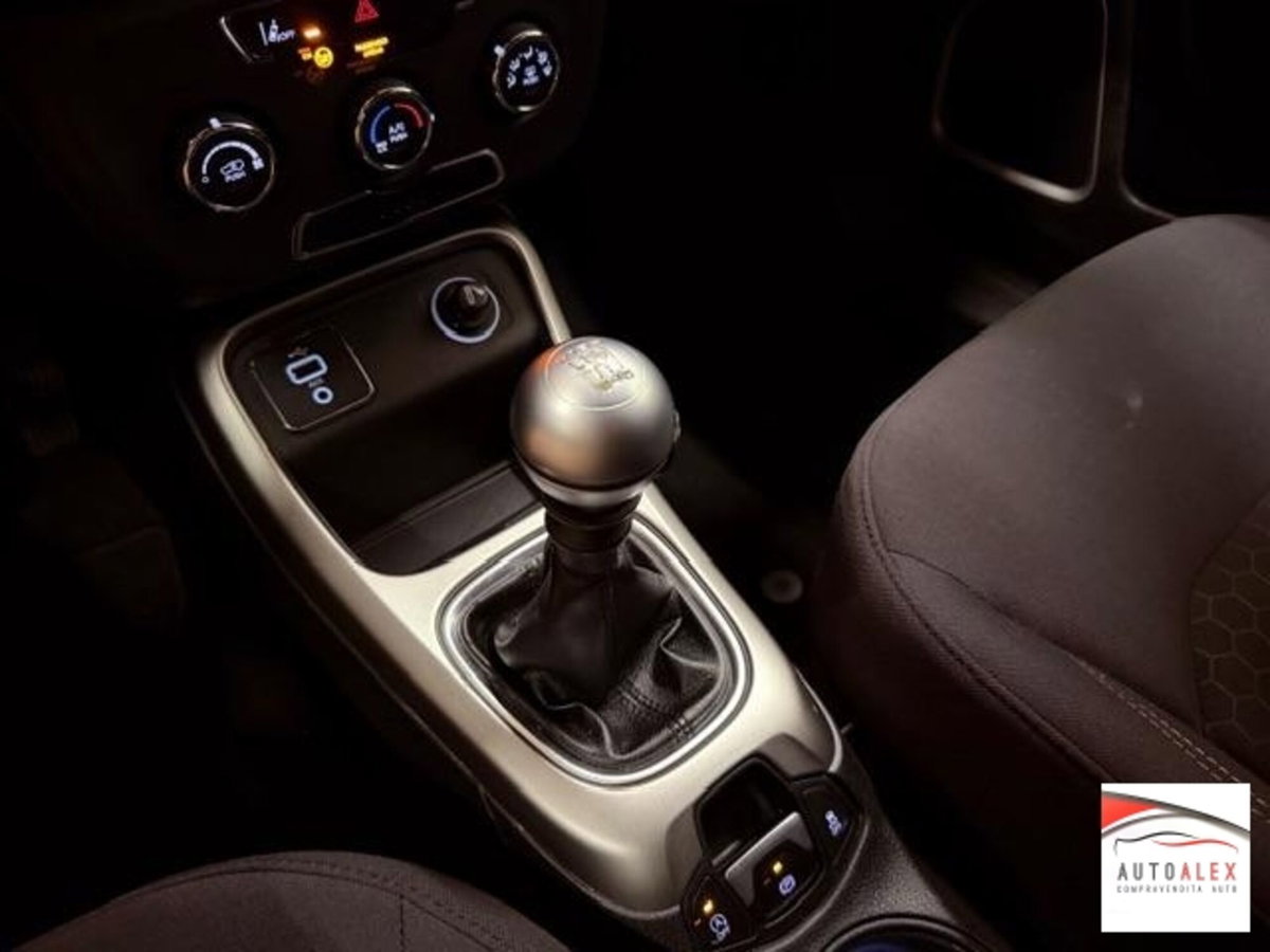 Jeep Compass 1.6 Multijet II 2WD Limited (12)