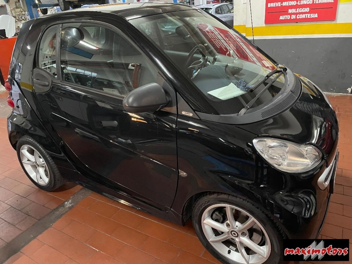 smart Fortwo 800 40 kW coupé pulse cdi (10)