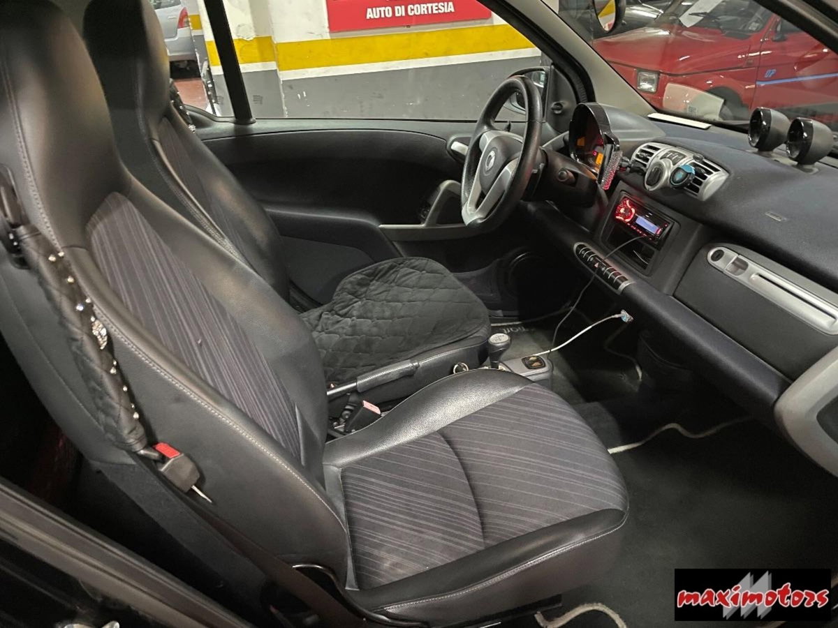 smart Fortwo 800 40 kW coupé pulse cdi (7)