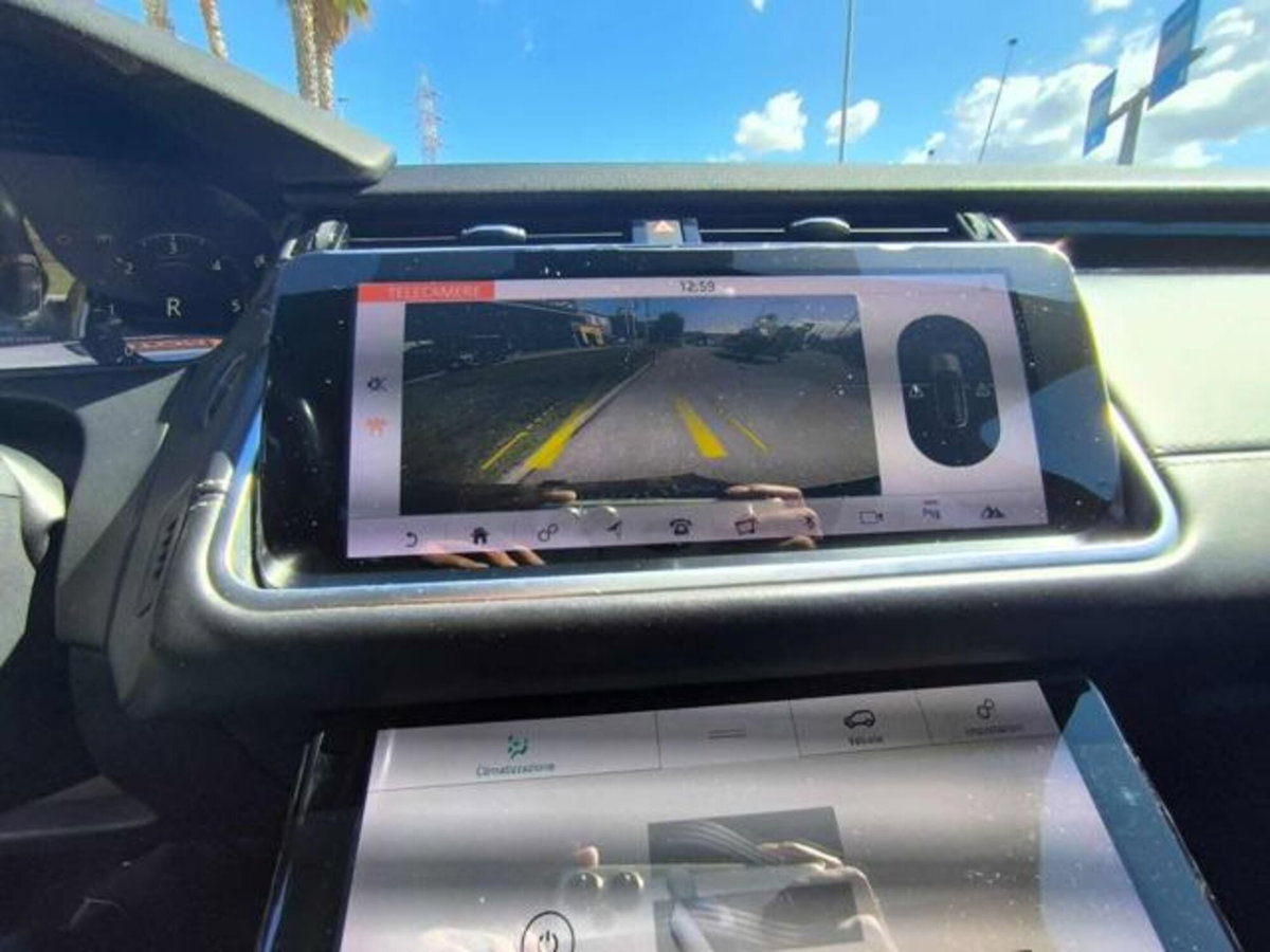Land Rover Range Rover Velar 2.0D I4 240 CV R-Dynamic (14)