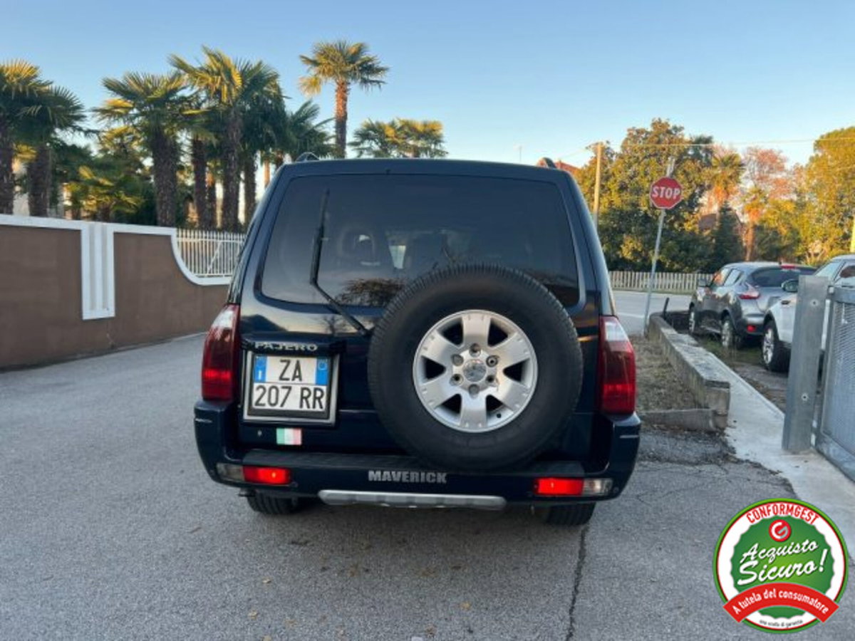 Mitsubishi Pajero 3.2 16V DI-D 5p. GLX (4)
