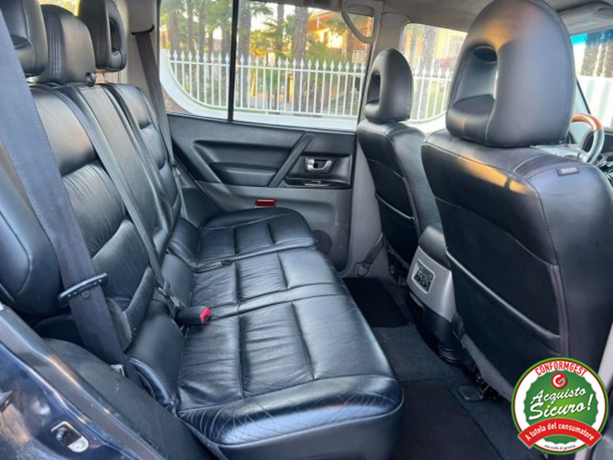 Mitsubishi Pajero 3.2 16V DI-D 5p. GLX (8)
