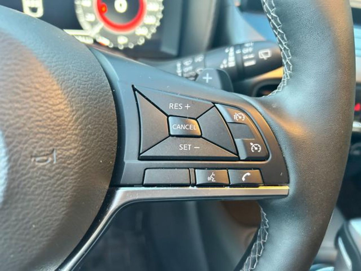 Nissan Juke 1.0 dig-t N-Connecta 114cv dct (14)