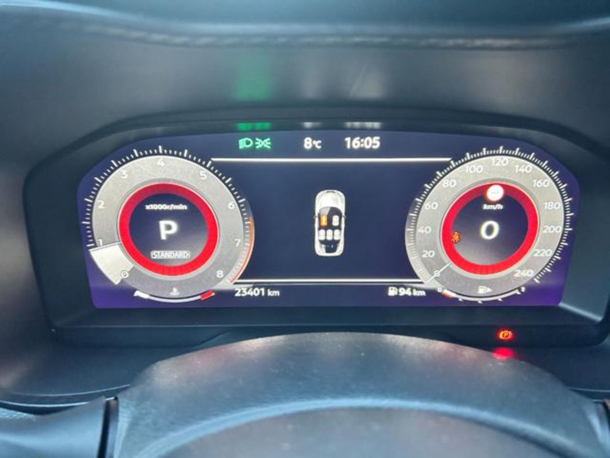 Nissan Juke 1.0 dig-t N-Connecta 114cv dct (17)