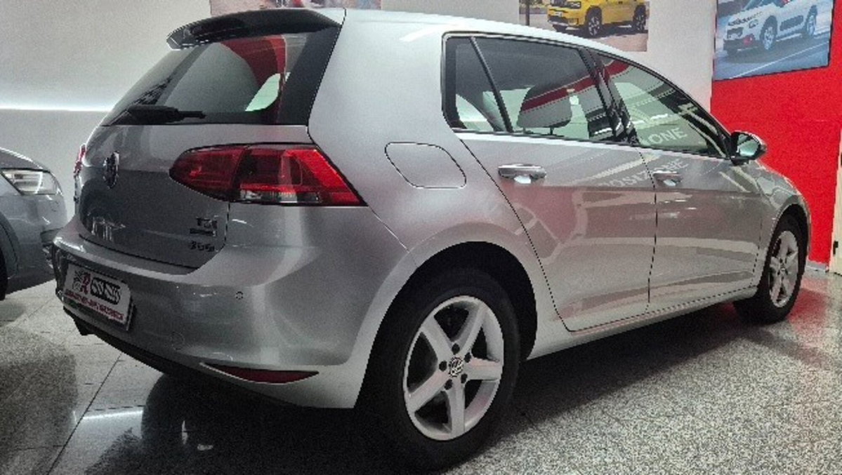 Volkswagen Golf 1.6 TDI 5p. Comfortline BlueMotion Technology (7)