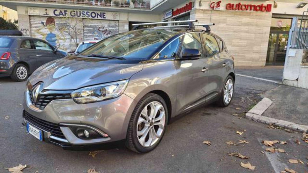 Renault Scenic E-Tech Electric XMod dCi 110 CV Start&Stop Energy Limited (3)