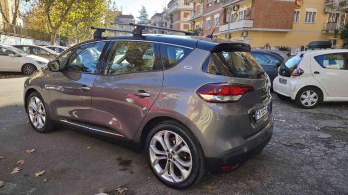 Renault Scenic E-Tech Electric XMod dCi 110 CV Start&Stop Energy Limited (5)