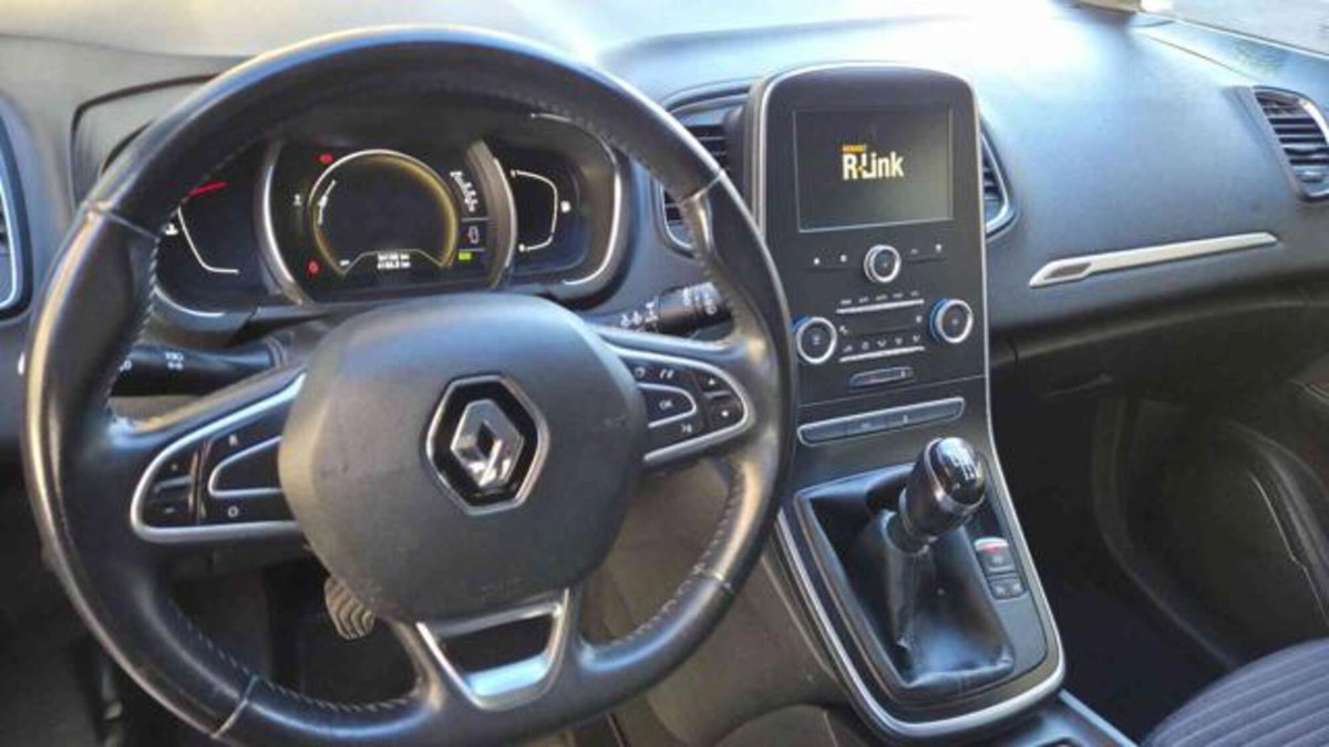 Renault Scenic E-Tech Electric XMod dCi 110 CV Start&Stop Energy Limited (7)