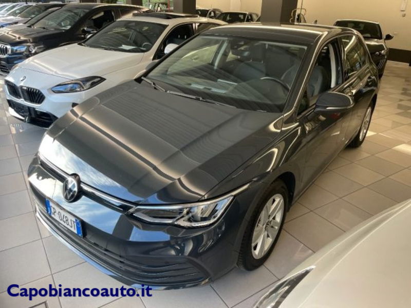 Volkswagen Golf 1.0 eTSI EVO DSG Life
