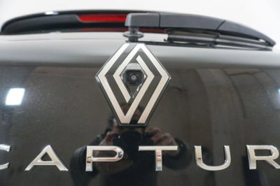 Renault Captur TCe 100 CV GPL Techno (13)