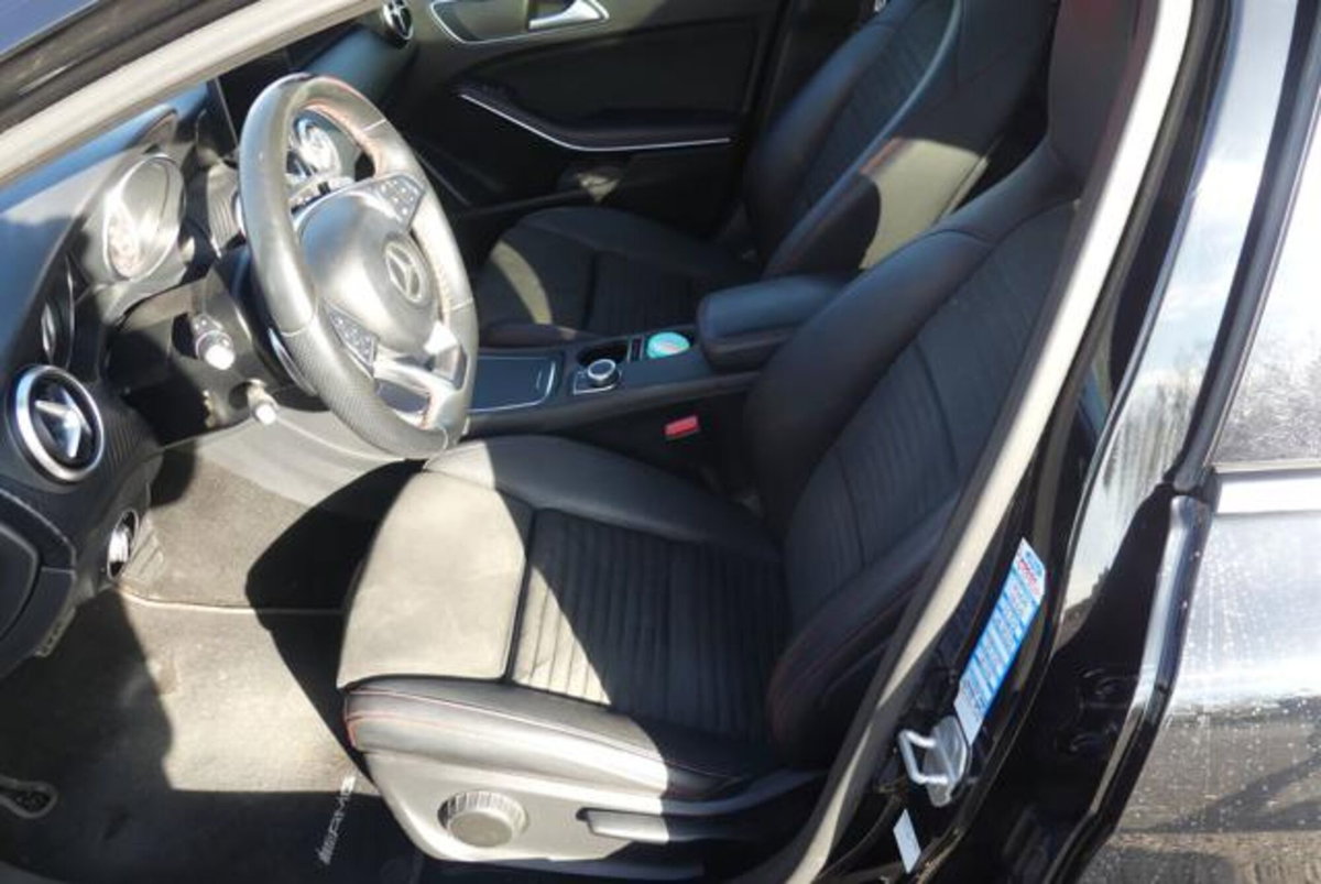 Mercedes-Benz Classe A 200 d Automatic Premium (19)
