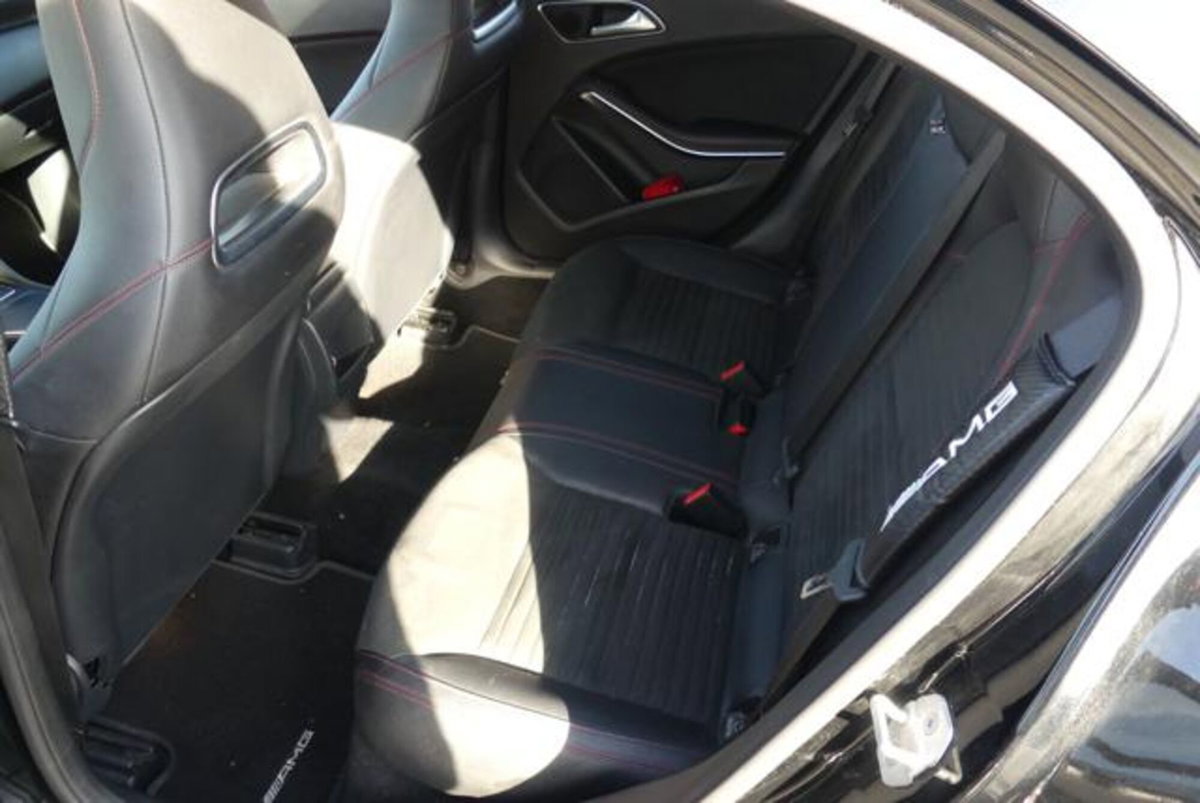 Mercedes-Benz Classe A 200 d Automatic Premium (20)