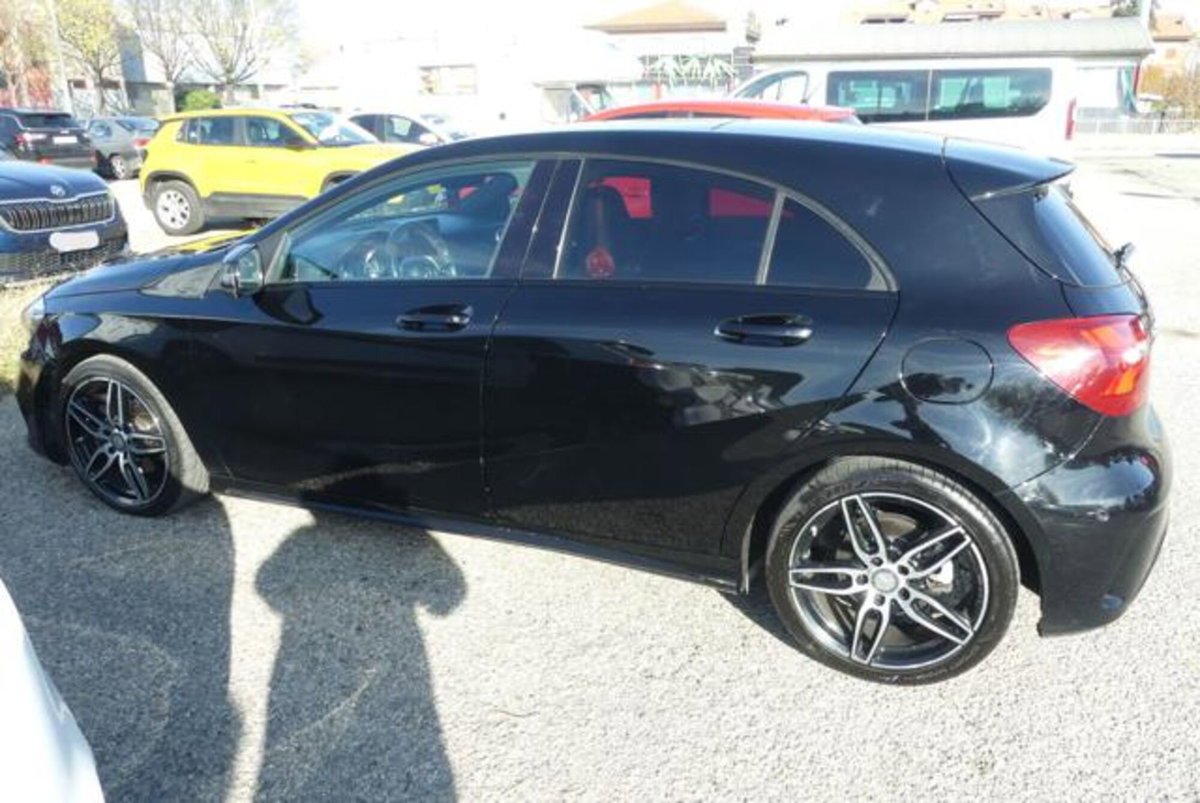 Mercedes-Benz Classe A 200 d Automatic Premium (4)
