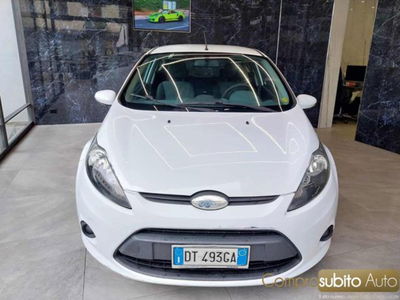 Ford Fiesta 1.4 TDCi 68CV 3 porte Titanium usata