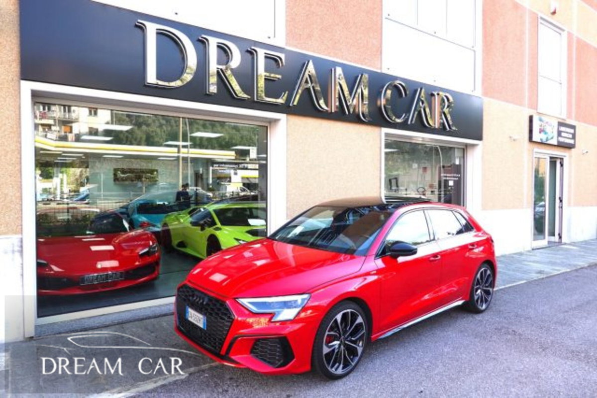 Audi A3 Sportback 40 TFSI quattro S tronic S line edition