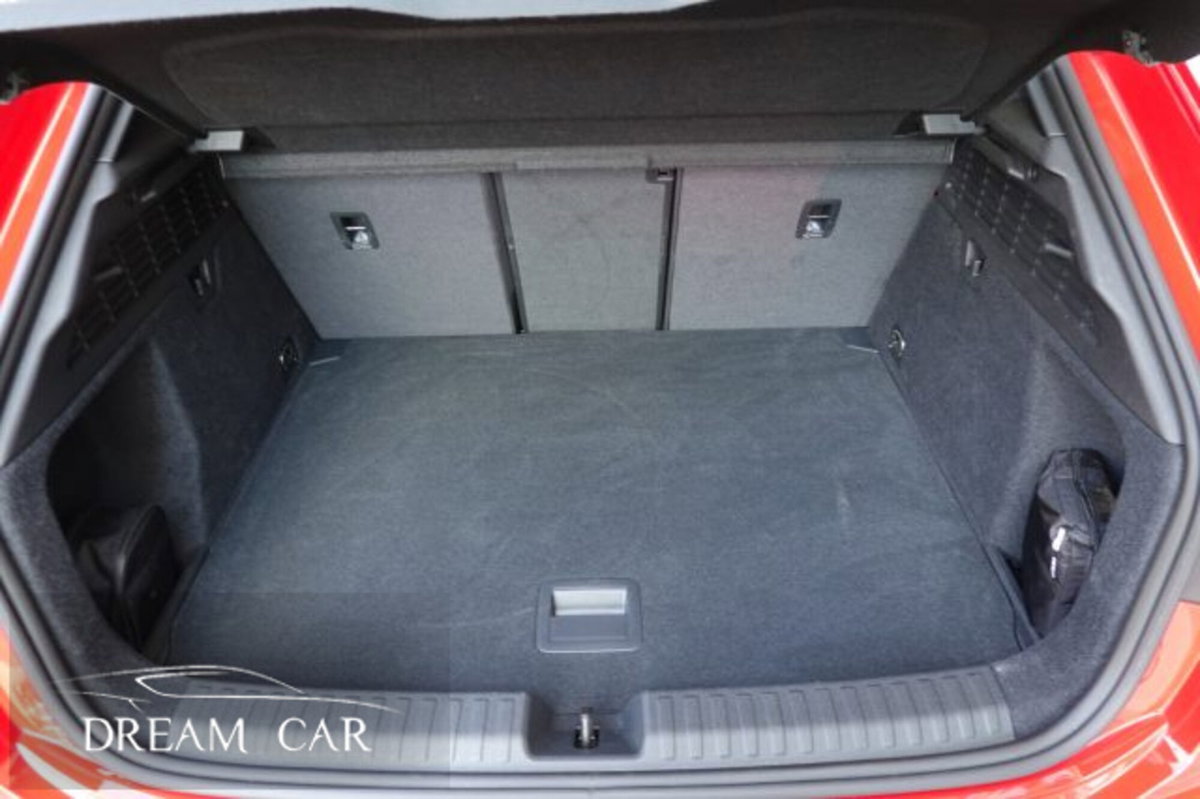 Audi A3 Sportback 40 TFSI quattro S tronic S line edition (19)