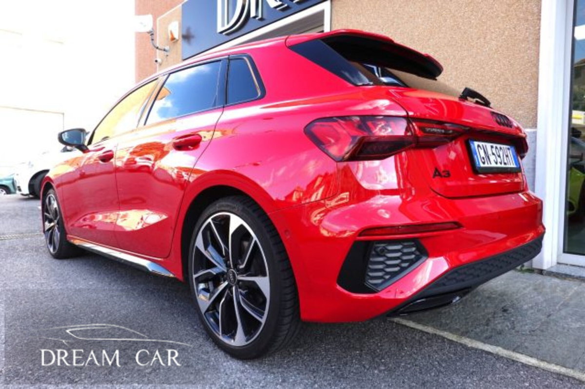 Audi A3 Sportback 40 TFSI quattro S tronic S line edition (3)