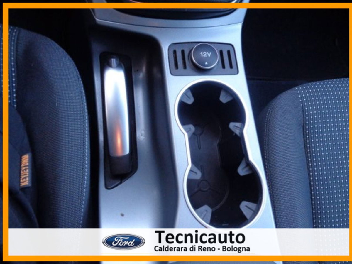 Ford C-Max 1.6 TDCi 95CV Plus (17)
