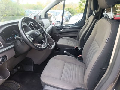 Ford Tourneo Custom 320 2.0 EcoBlue 130CV aut. PL Titanium (5)