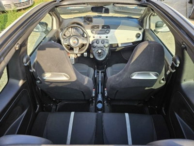 Abarth 500 Cabrio 1.4 Turbo T-Jet Custom (16)