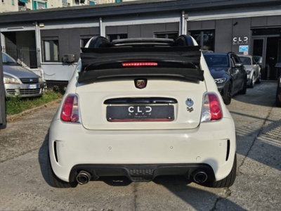 Abarth 500 Cabrio 1.4 Turbo T-Jet Custom (8)