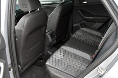 Volkswagen T-Roc 2.0 tdi R-Line 4motion 150cv dsg (12)
