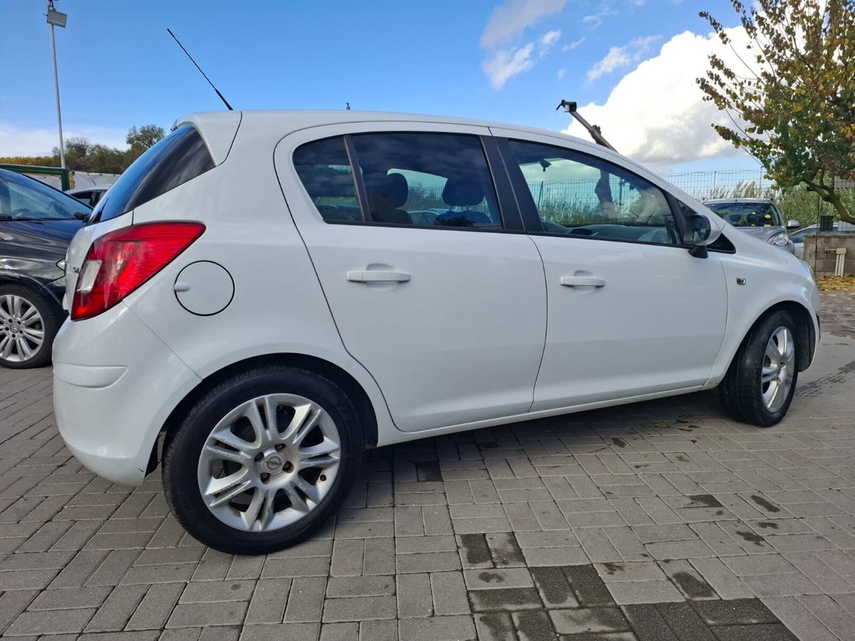 Opel Corsa 1.3 CDTI 95CV F.AP. 3 porte Elective (11)