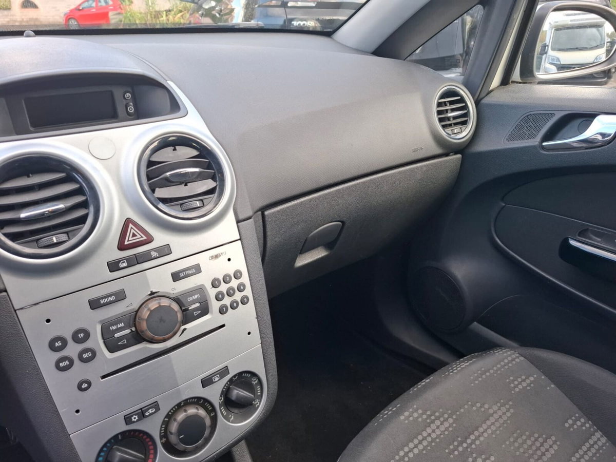 Opel Corsa 1.3 CDTI 95CV F.AP. 3 porte Elective (8)