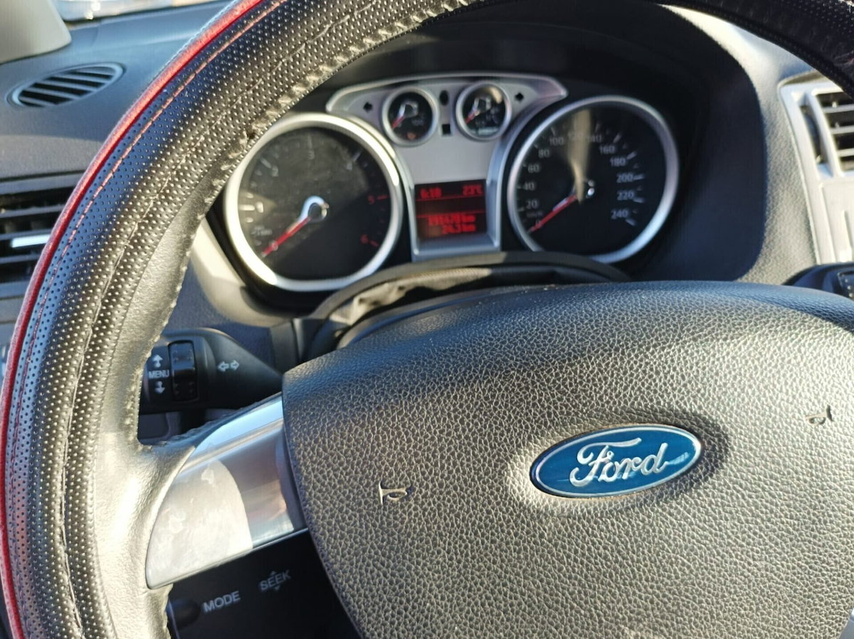 Ford C-Max 1.6 TDCi 110 CV Ikon DPF (6)