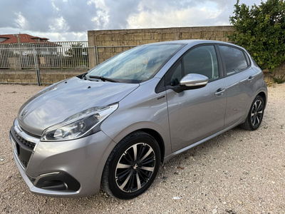 Peugeot 208 82 5 porte Access usata