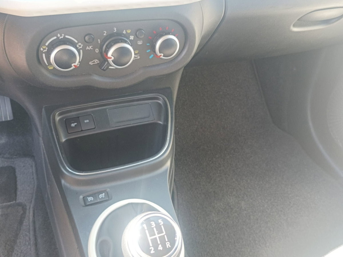 Renault Twingo SCe Duel (11)